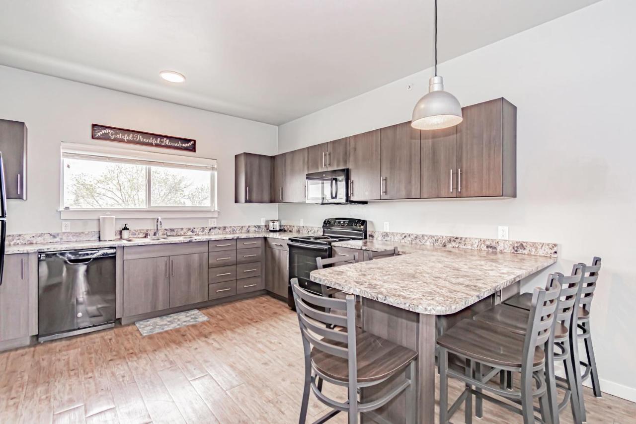 Bringham'S Mill Apartments Perfect For Groups Full Kitchen Gym And Free Parking Rexburg Eksteriør billede